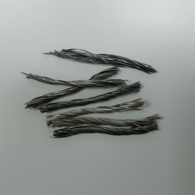 La fibre synthétique de macro de polypropylène tordue empaquettent 54mm pour des ciments