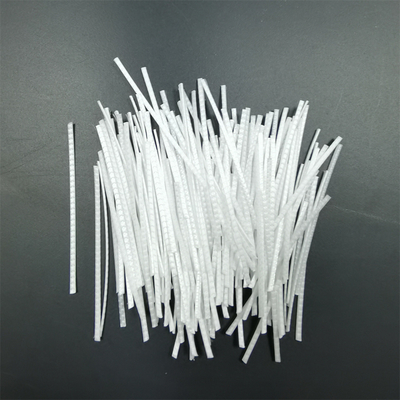Le macro synthétique de renfort concret de polypropylène a renforcé la fibre pour le béton