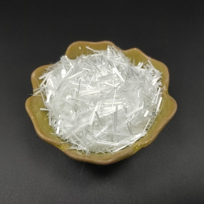 Brin coupé par fibre de verre forte de l'AR de résistance à la corrosion pour le renfort concret