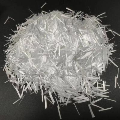 Brin coupé par fibre de verre de la matière première AR pour la feuille couvrante ondulée