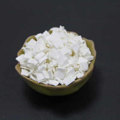 Béton en feuille blanche en fibres de cellulose de bois pour pavés perméables