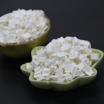 Fibre de cellulose naturelle de lignine hydrophile et de haute résistance pour les applications de garniture blanche