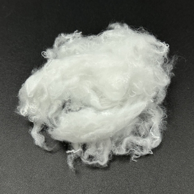Fibre de renforcement en nylon/polyamide mélangée à du coton et à de la laine pour la filature
