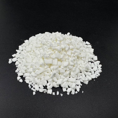 1,2,3-Benzotriazole ((BTA), cristalloïdes en forme d'aiguille blancs, utilisés comme anti-rouille, liquide antigel, additif antioxydant