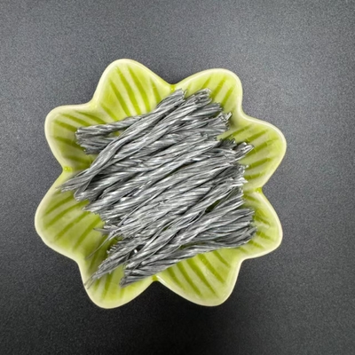 54 mm de polypropylène noir PP en fibres torsionnées pour le renforcement de la construction en béton