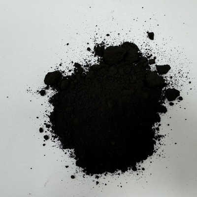Pigment noir d'oxyde de fer à haute résistance à la teinture pour la peinture de bâtiments industriels