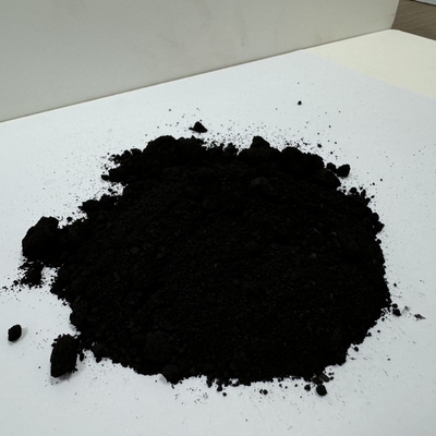 Pigment noir d'oxyde de fer à haute résistance à la teinture pour la peinture de bâtiments industriels