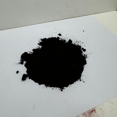Pigment noir d'oxyde de fer à haute résistance à la teinture pour la peinture de bâtiments industriels