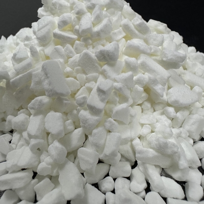 Benzotriazole Enzotriazole (BTA) Cristalloïdes en forme d'aiguille blanche Antifroiseur Liquide Anti-rouilleur Additif antioxydant