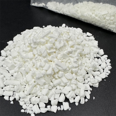 Benzotriazole Enzotriazole (BTA) Cristalloïdes en forme d'aiguille blanche Antifroiseur Liquide Anti-rouilleur Additif antioxydant