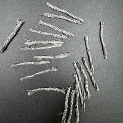 Forte capacité de combinaison de la fibre de PP en forme de grappes tordues pour une meilleure dispersion dans un mélange résistant aux fissures