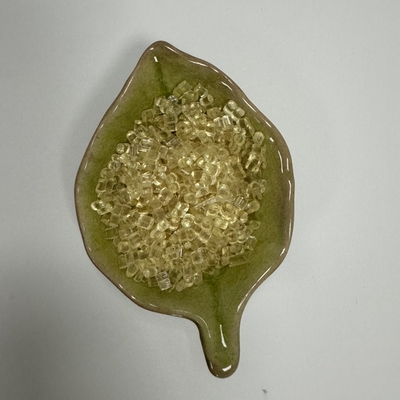 Résine de faible densité Granules de matières premières plastiques de polychlorure de polypropylène modifié