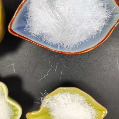 Lumière et artistique :6/12mm UHPC Fibre synthétique spéciale pour la décoration du bâtiment Mur extérieur