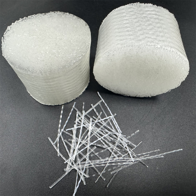 Formation ondulatoire transparente en PP Macrofibre pour les matériaux de renforcement des fondations pour protéger la stabilité des fondations