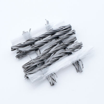 Fibre hybride de PP durable combinant un maillage fibrillé et des fibres en grappes tordues pour le béton armé