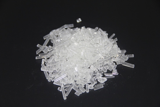 Résine acrylique solide BAW-567 de bon lustre et d'excellente base de l'eau de granule de clarté pour les vernis en plastique à base d'eau